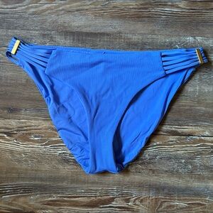 BECCA Modern Edge Cornflower Blue Bottom